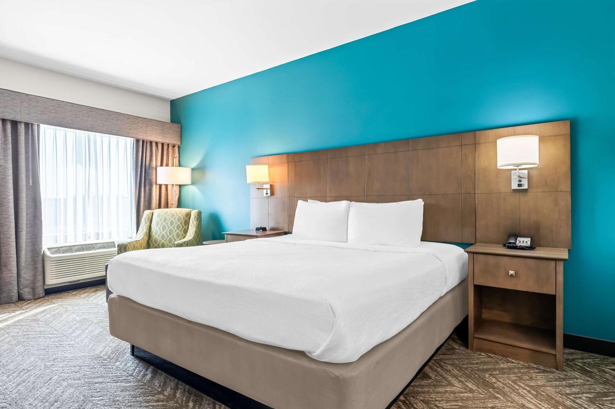 Best Western Plus Bolivar Hotel & Suites Экстерьер фото