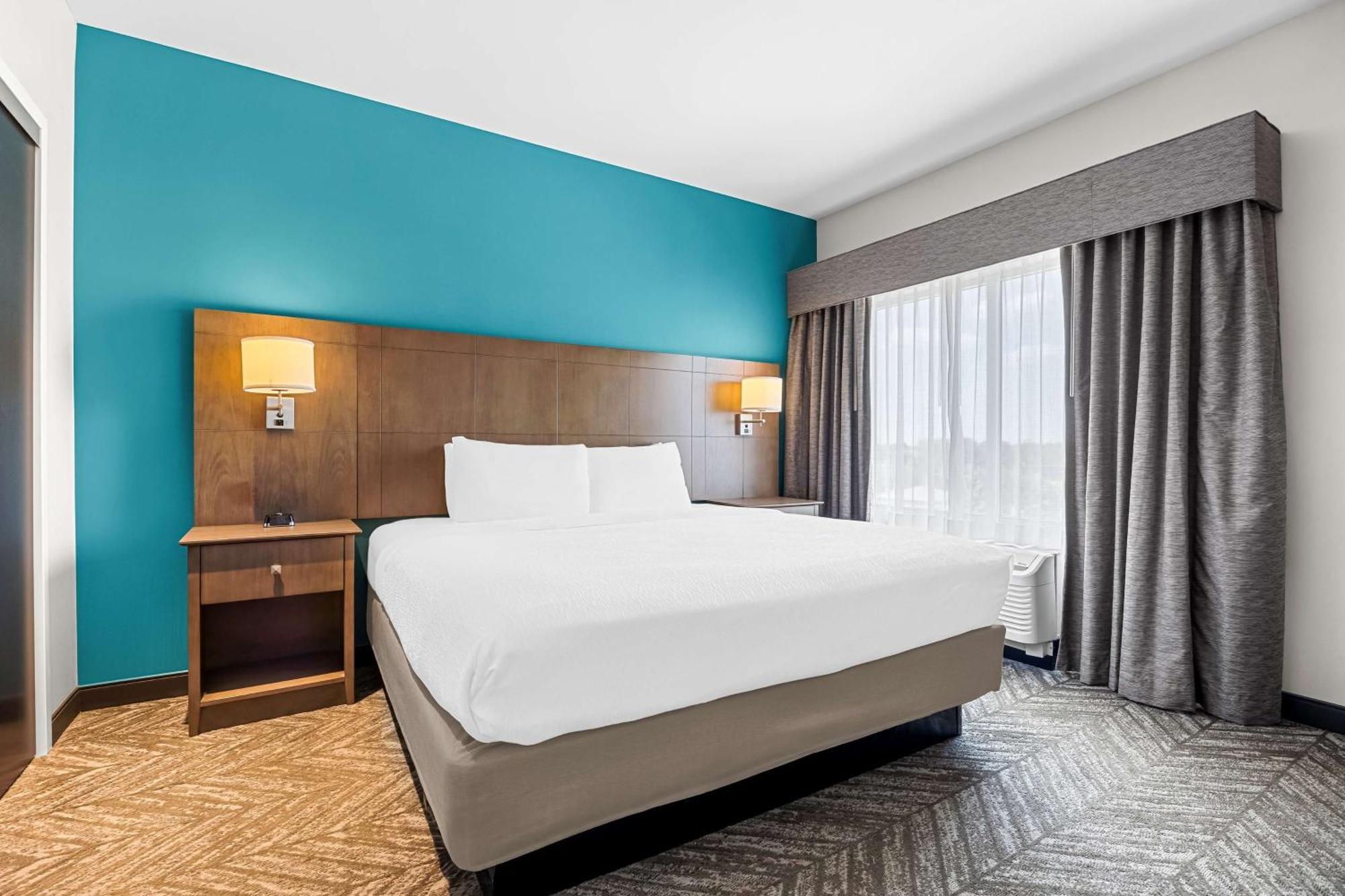 Best Western Plus Bolivar Hotel & Suites Экстерьер фото