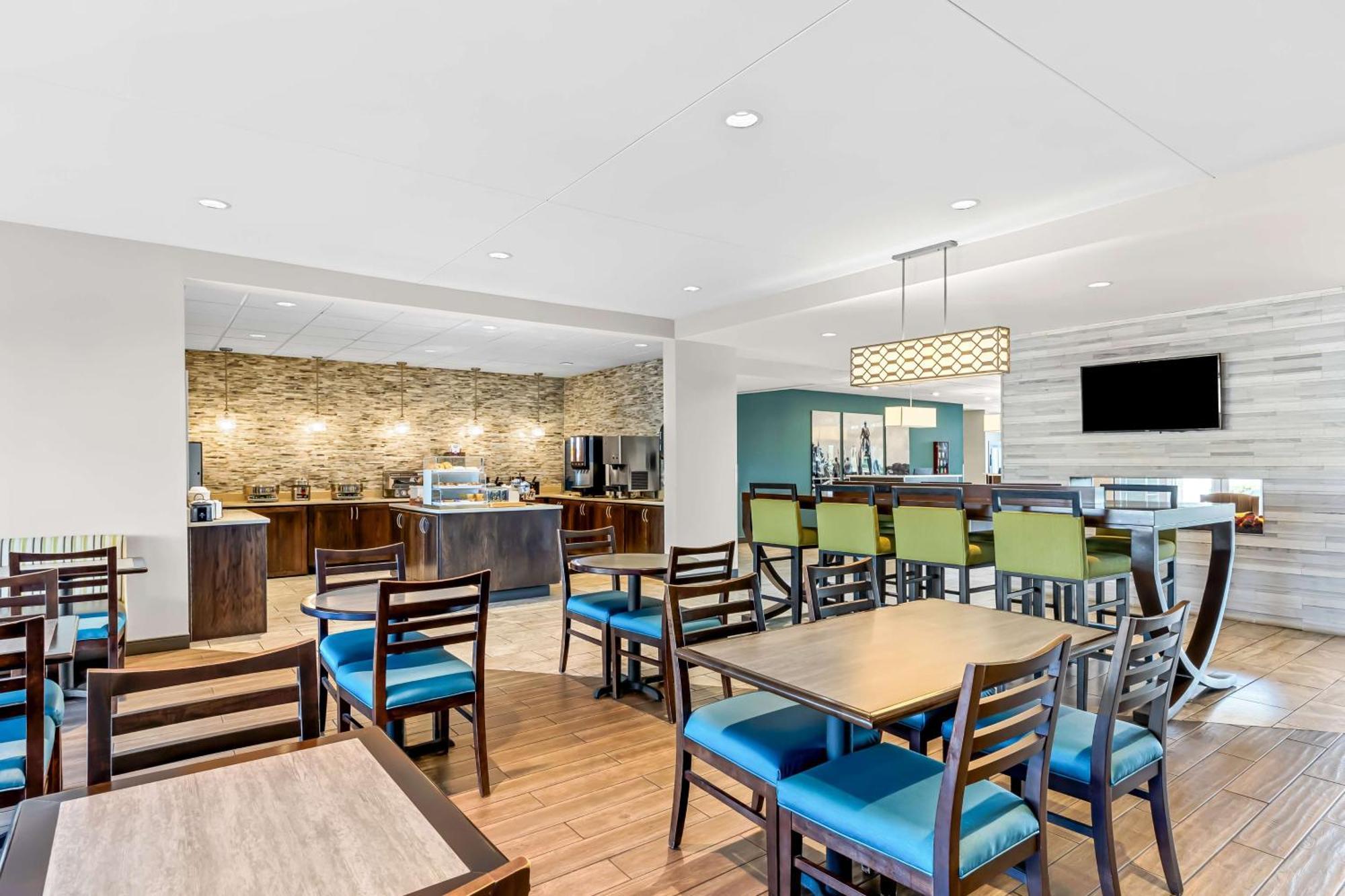 Best Western Plus Bolivar Hotel & Suites Экстерьер фото