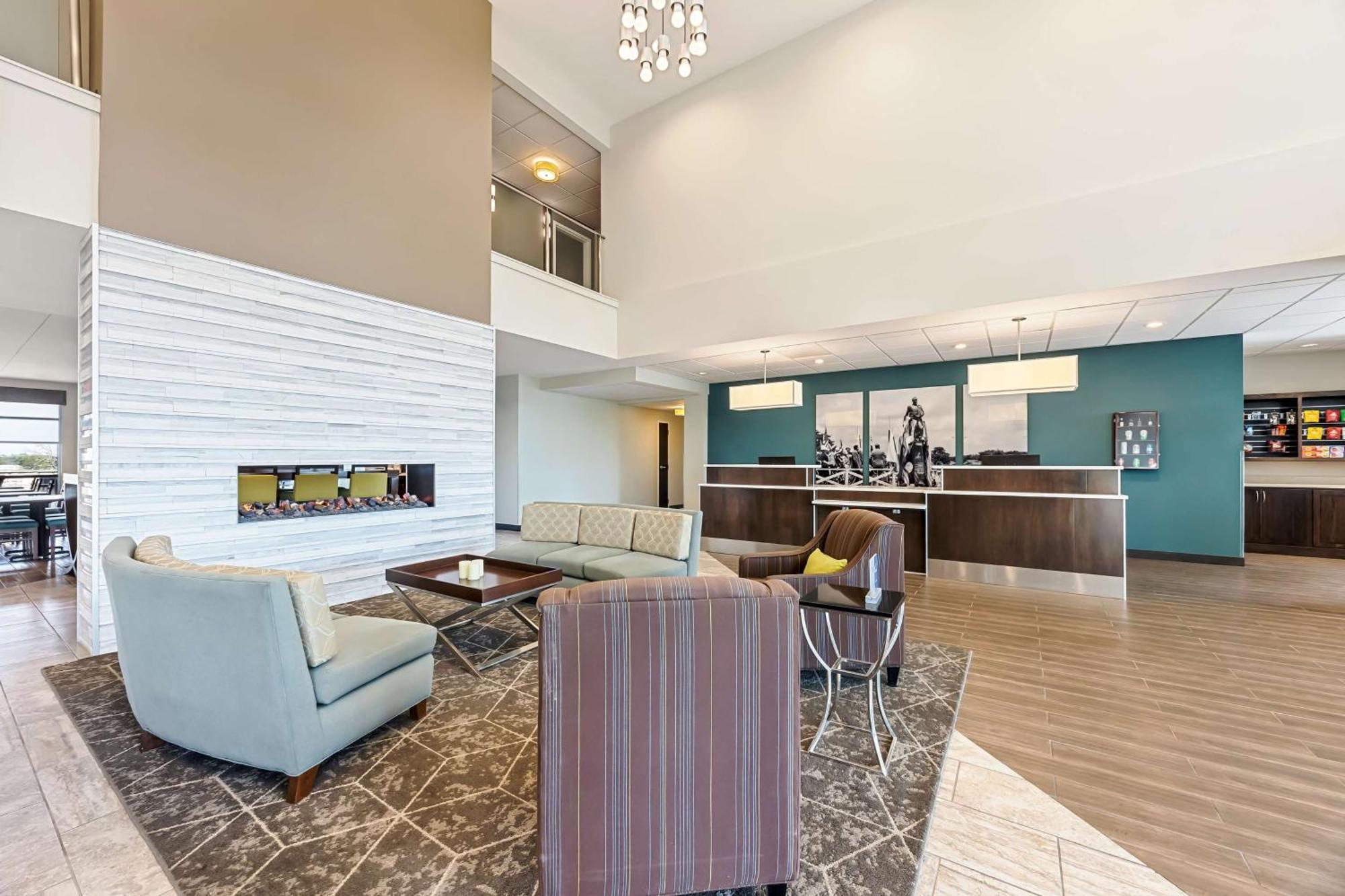 Best Western Plus Bolivar Hotel & Suites Экстерьер фото